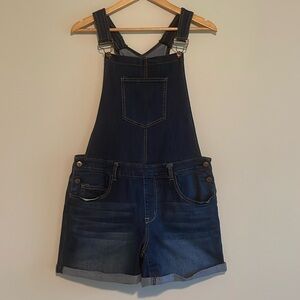 Stitch Fix Women’s Denim Short Overalls.